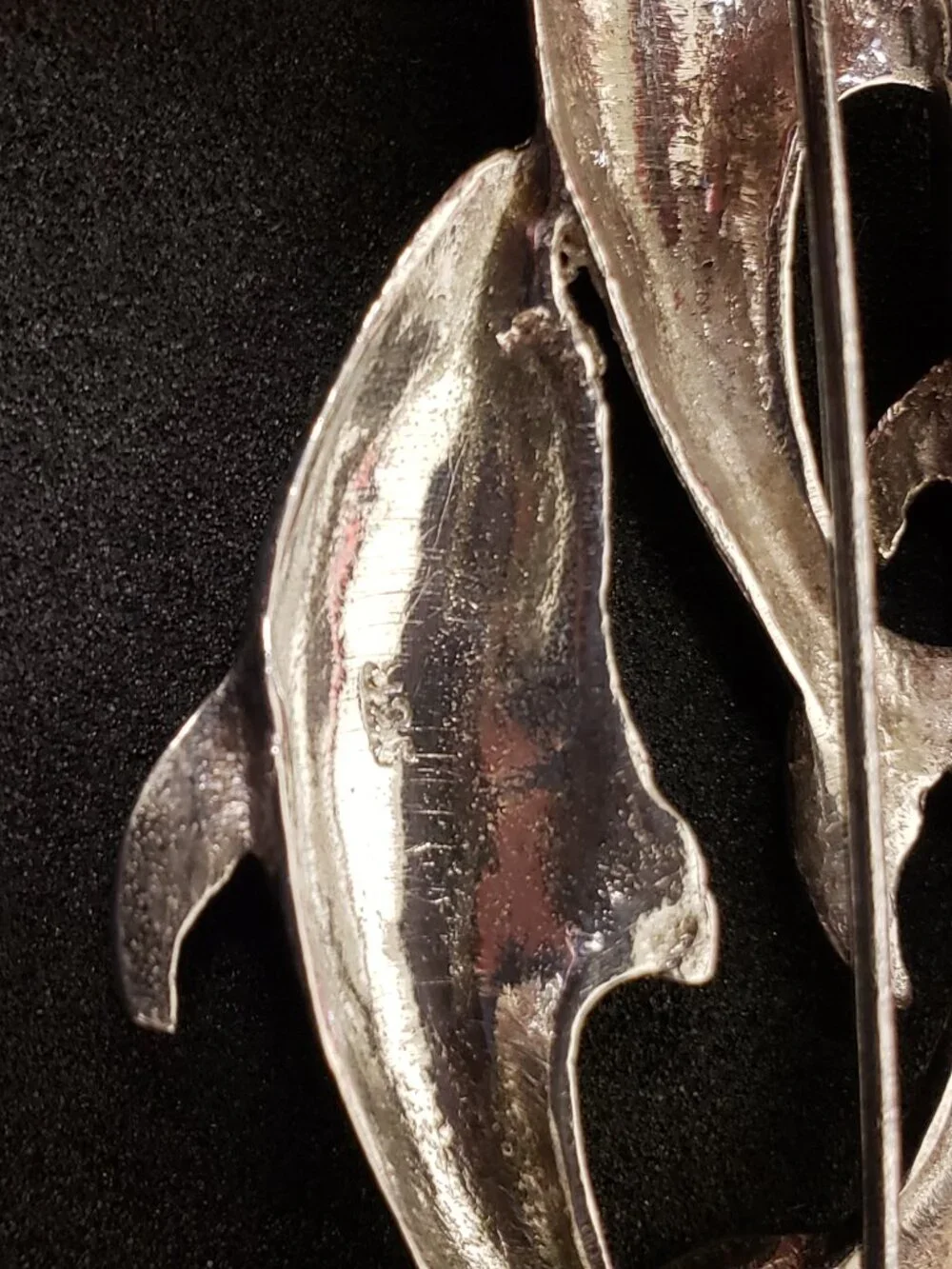 Vintage Sterling Silver 3D Three Dolphin Swimming Ocean Estate Pin Brooch